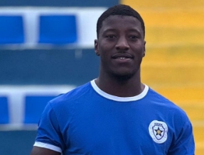 Caldas apresenta novo reforço