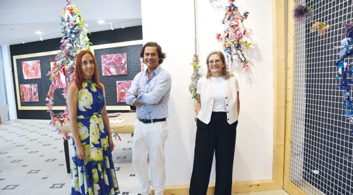 Gigantes de Cristina Lourenço presentes na Galeria Art4Family