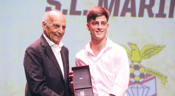 Ulisses Magalhães e Édipo Santos coroados