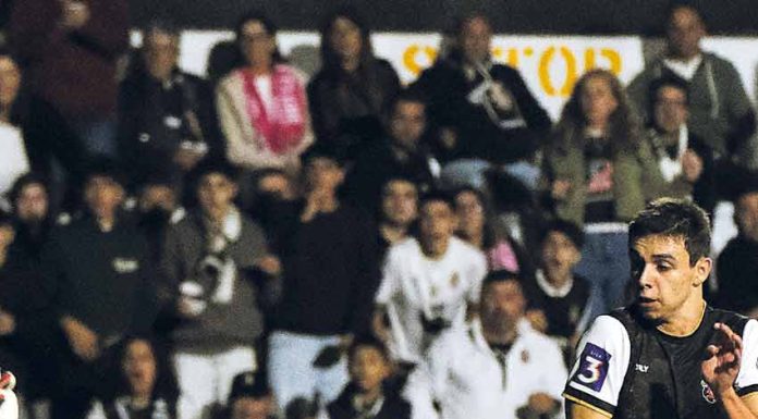 Futebol: Cartão vermelho à série de vitórias consecutivas