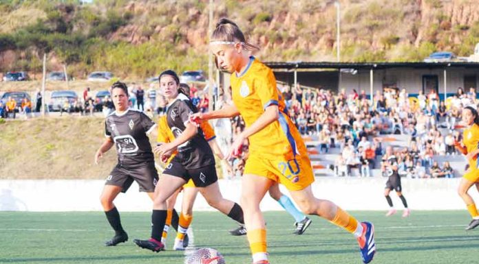 Futebol: A dos Francos deu boa réplica ao FC Porto na apresentação da equipa