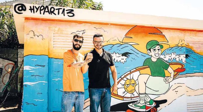 Carlos Cordeiro criou obra de arte urbana em Ferrel