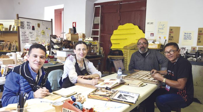 Livraria Artes & Letras trouxe a literatura de cordel ao Folio