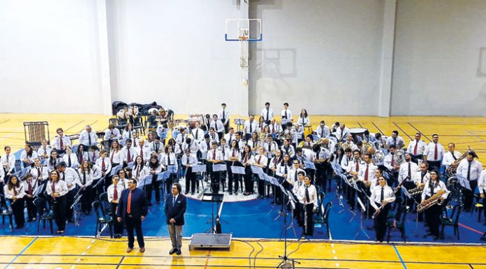 Bandas das Caldas e de Ourém levaram música ao Pavilhão D. Leonor