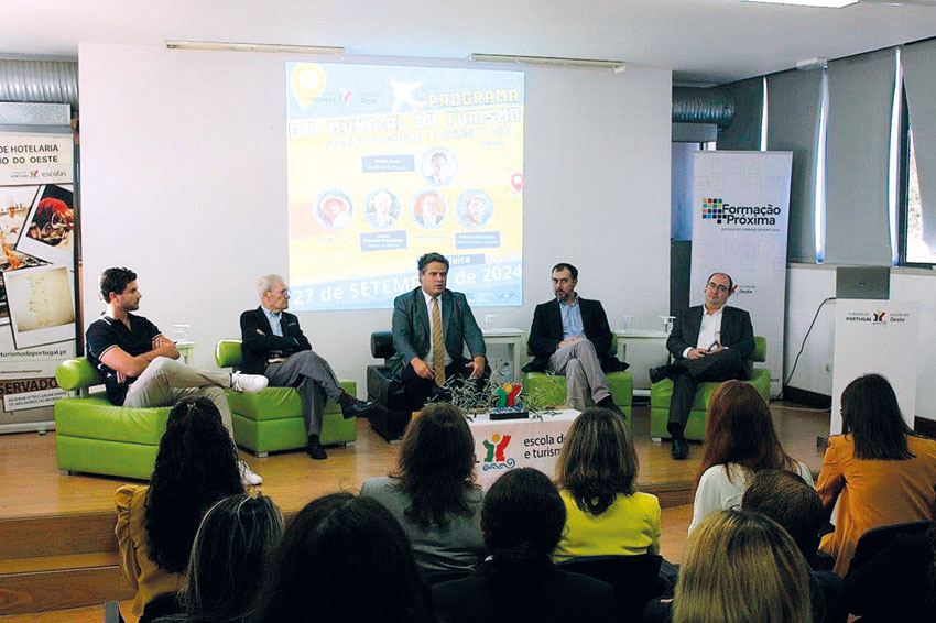 Dois alunos da EHTO são considerados os melhores do país