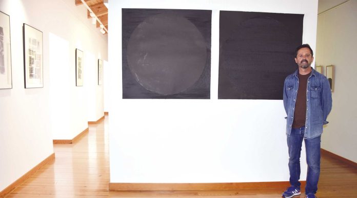 Artista espanhol mostra obras no Turismo