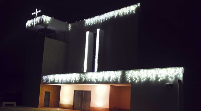 Iluminação de Natal acende polémica entre pároco e Junta das Gaeiras