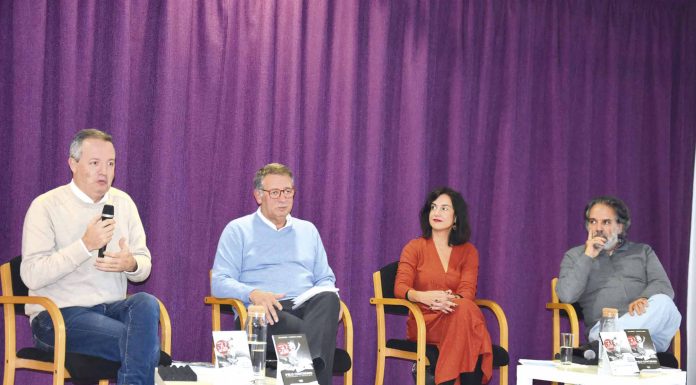 “Pelo Contrário” foi apresentado pelo “muito carismático” António José Seguro