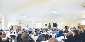 Autarcas e ex-autarcas juntam-se, de olhos postos nas eleições Este ano participaram no jantar anual cerca de 160 pessoas