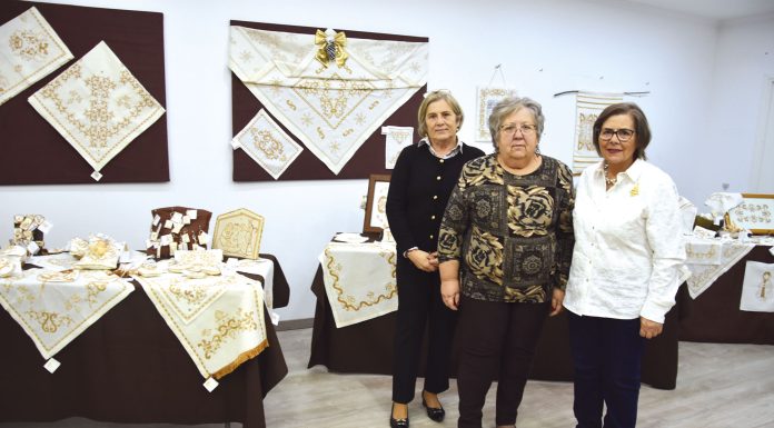 Bordados das Caldas em loja no centro da cidade