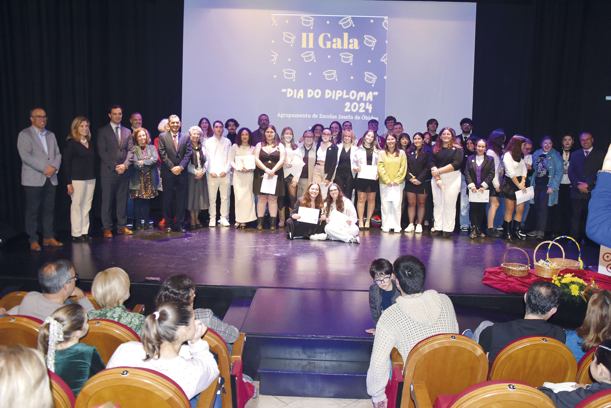 Dia do Diploma homenageia finalistas de Óbidos