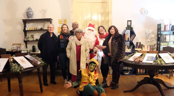 Selos de Natal para apreciar na associação Olha-Te