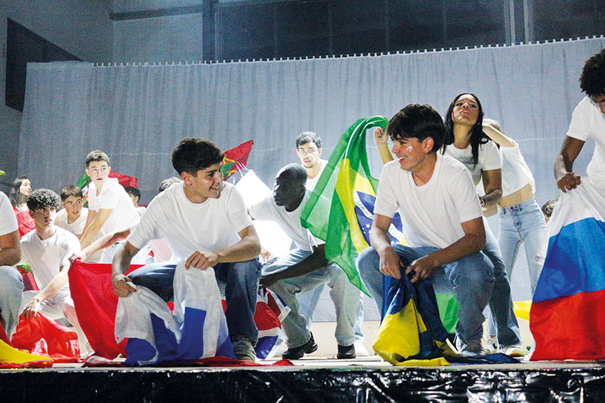 Colégio salientou a integração na Festa de Natal