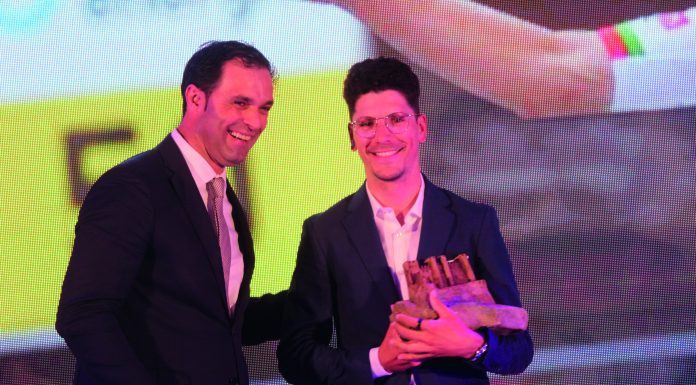 João Almeida homenageado em Óbidos