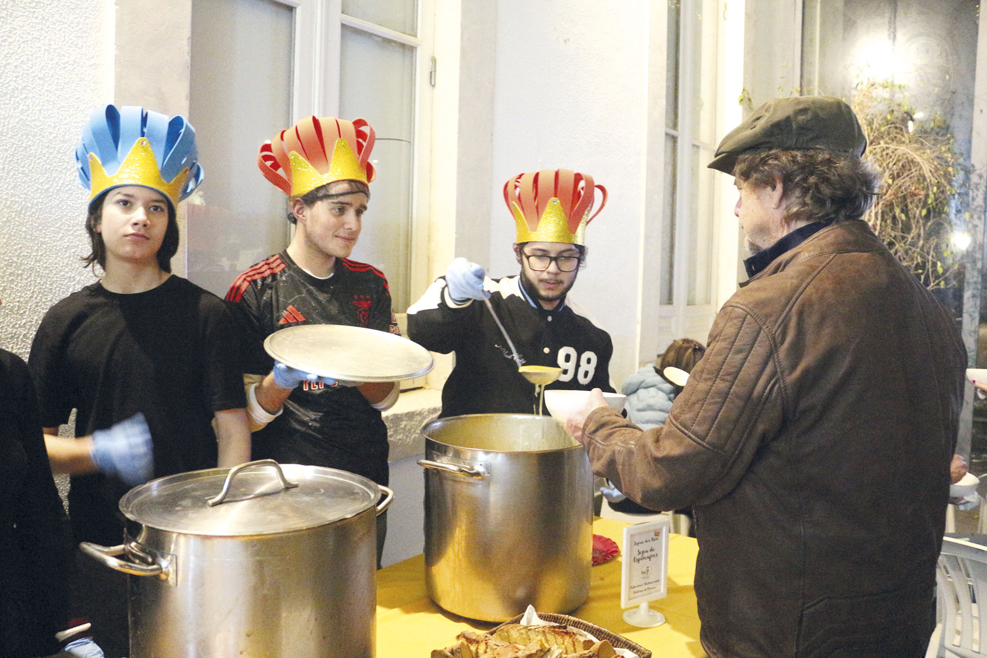 Sopa dos Reis angariou fundos para viagem a Roma