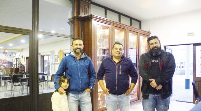 Associação do Vau reabriu há um ano e tem nova dinâmica