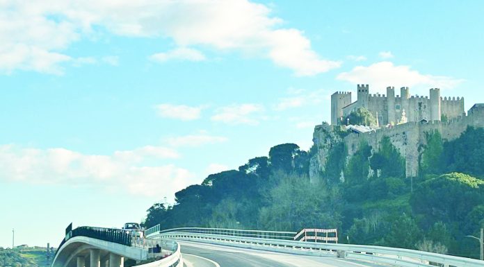 Comboios já circulam entre Torres Vedras e a Malveira