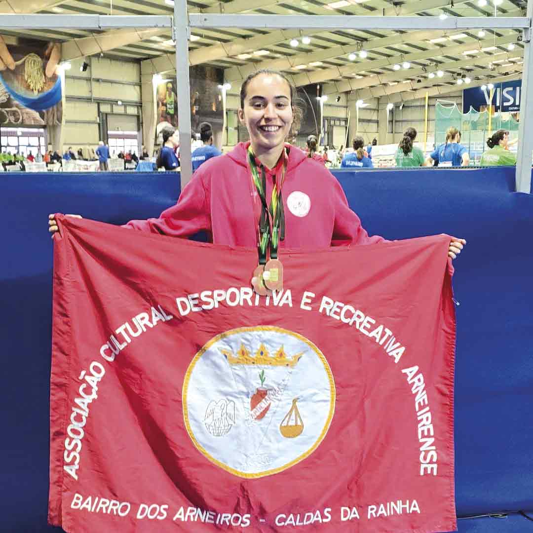 Atletismo: Caetana Neves é campeã nacional nos 3000 metros