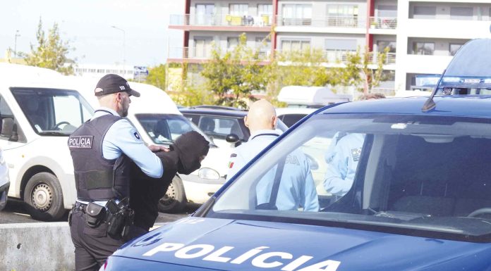 Caldas da Rainha: Jovem de 20 anos detido por violência doméstica contra a avó