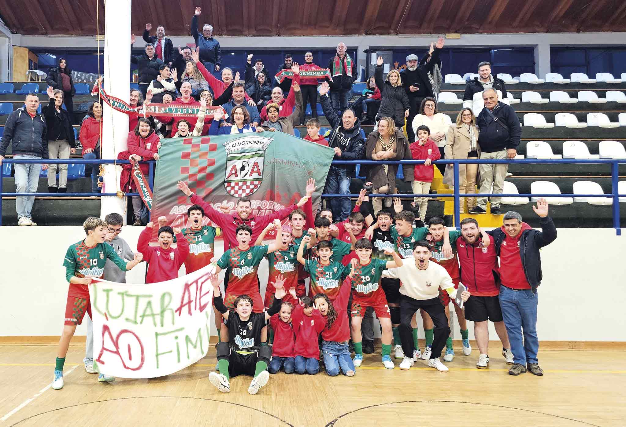 Futsal: Iniciados do Alvorninha disputam a final com o CRP Ribafria B