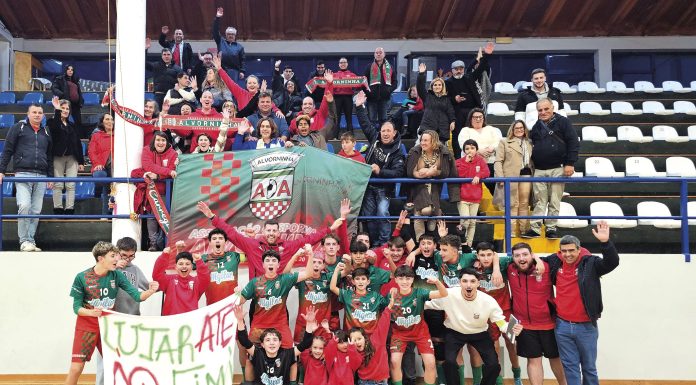 Futsal: Iniciados do Alvorninha disputam a final com o CRP Ribafria B