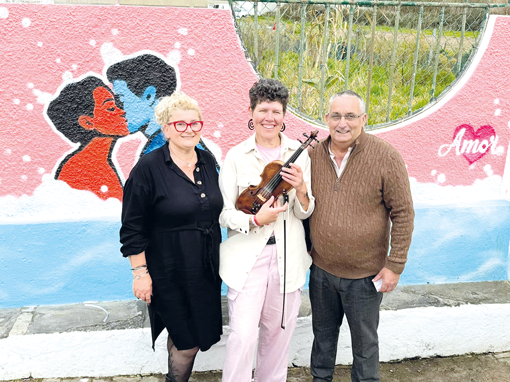 Mural do Amor na Foz do Arelho