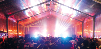 Bailes proporcionam diversão