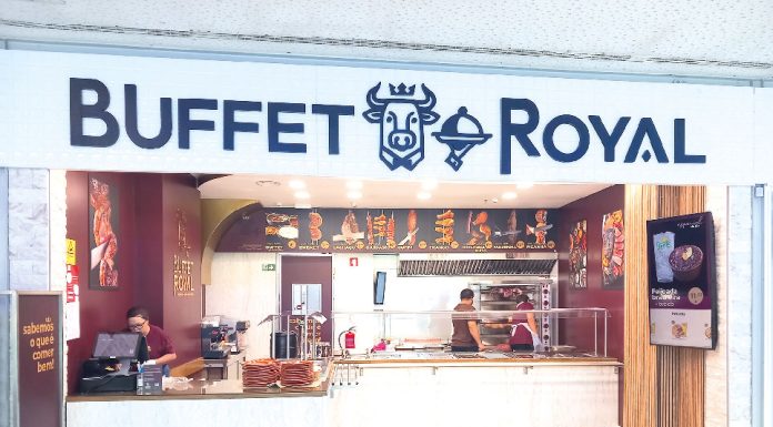 Restaurante Buffet Royal abriu no centro comercial La Vie