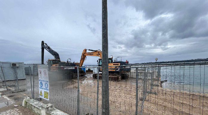 Obras no areal da Foz põem tesouro a descoberto