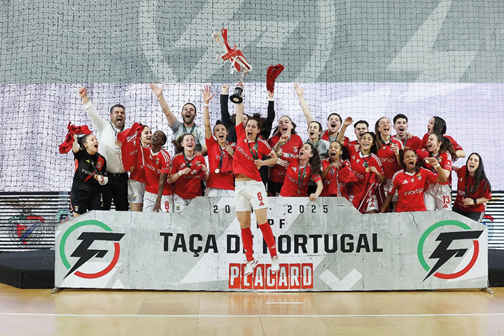 Mais um troféu para o Benfica de Alex Pinto