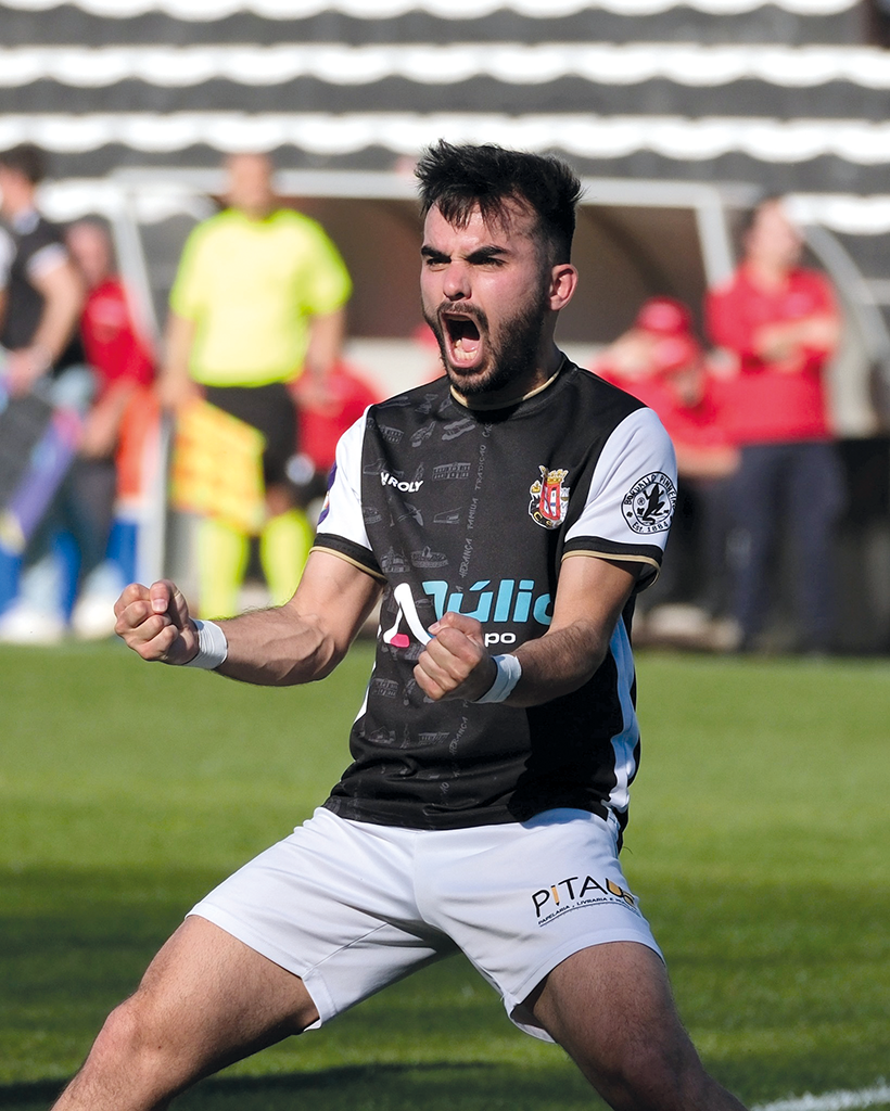 Bombas de Pepo e Balelo consumam remontada