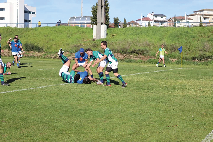 Rugby Caldas RC vence com margem folgada em Guimarães