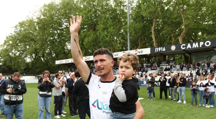 Militão teve despedida emotiva do Campo da Mata