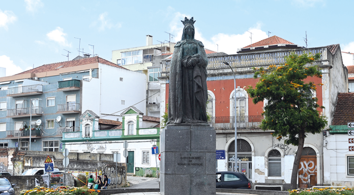 Município entrega 21 medalhas de mérito a 15 de maio