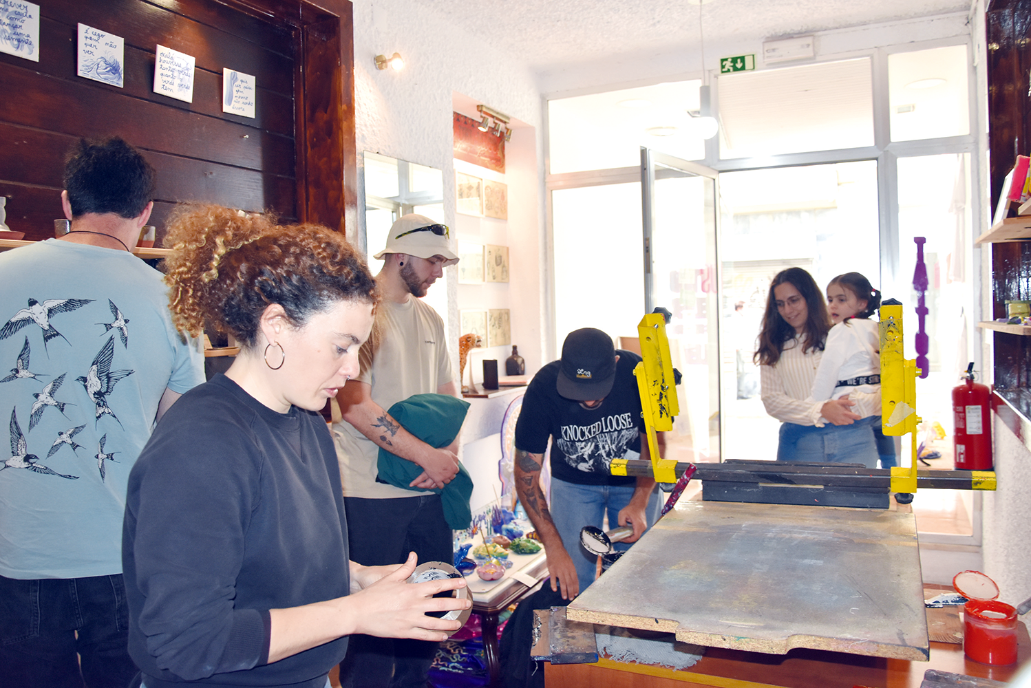 Convívio serigráfico atraiu gente à Grupius