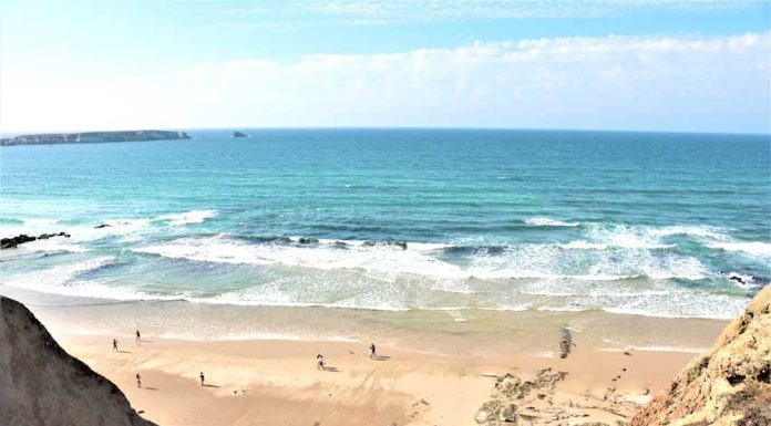 Corpo de homem com cerca de 60 anos encontrado em praia de Peniche