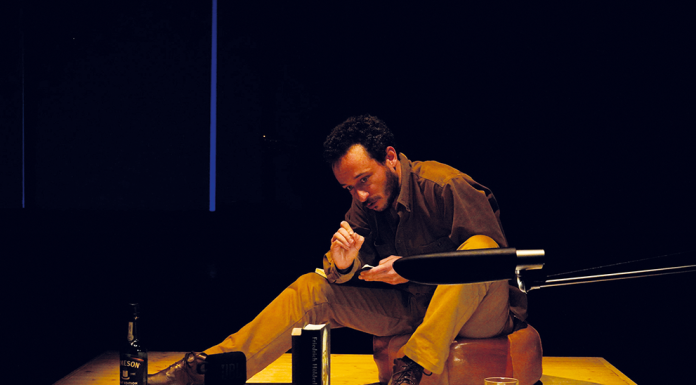 Teatro da Rainha repõe peça de Falk Richter