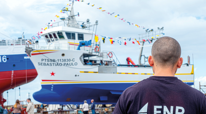 Estaleiros Navais de Peniche lançam embarcação com presença de governante