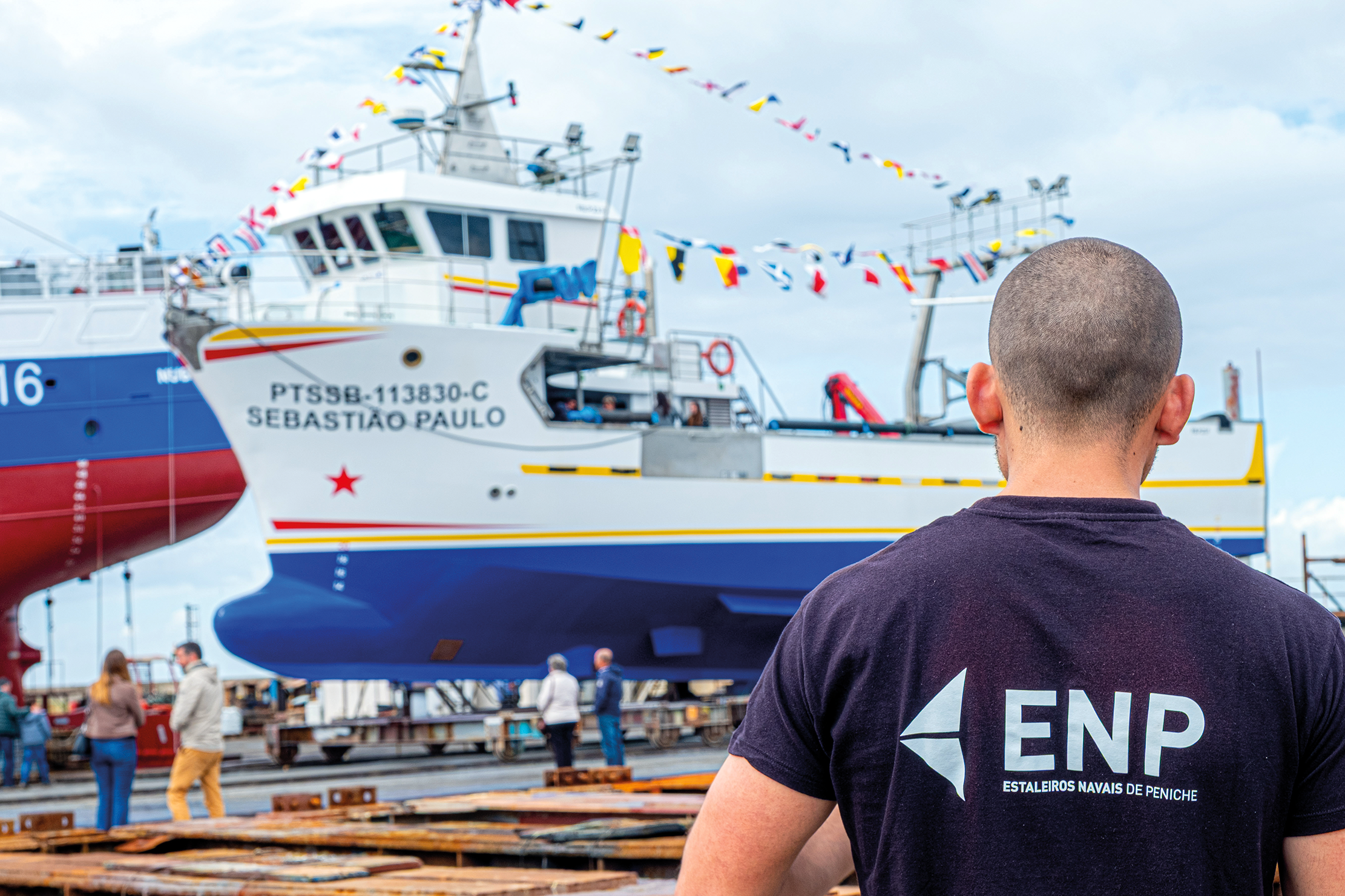 Estaleiros Navais de Peniche lançam embarcação com presença de governante