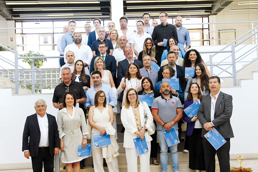 Câmara das Caldas da Rainha homenageou cerca de 100 empresas