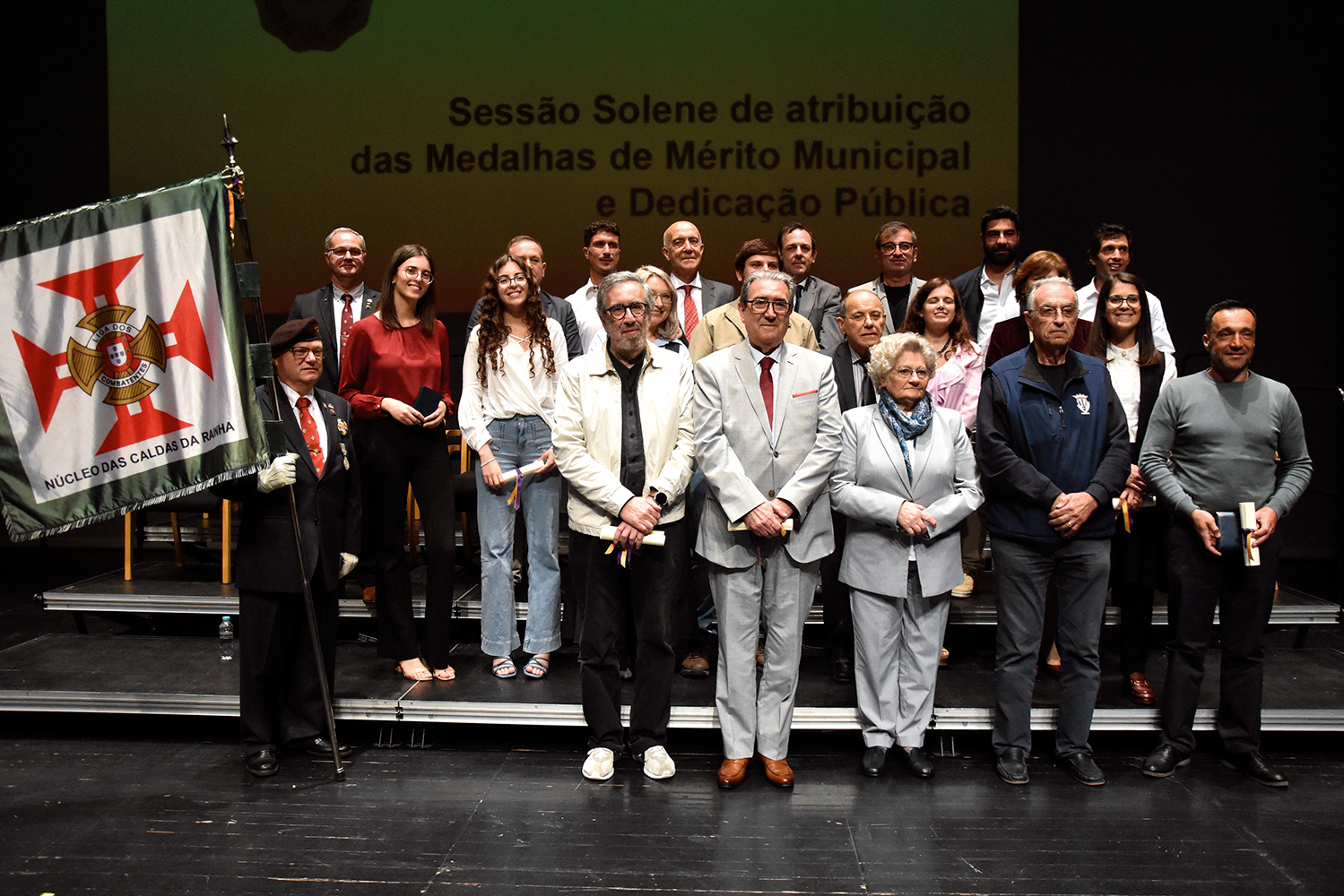 Sessão solene homenageia caldenses e evoca fundadora