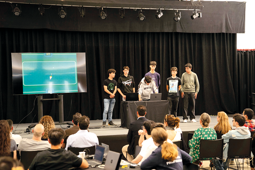 Jovens criam jogos sobre lendas  de Óbidos