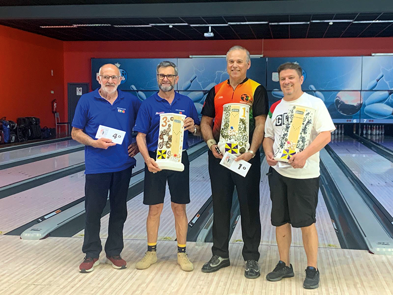 Bowling Caldas realizou torneio