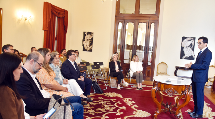 Firmado protocolo para trabalho em rede no apoio a pessoas em situação de sem abrigo