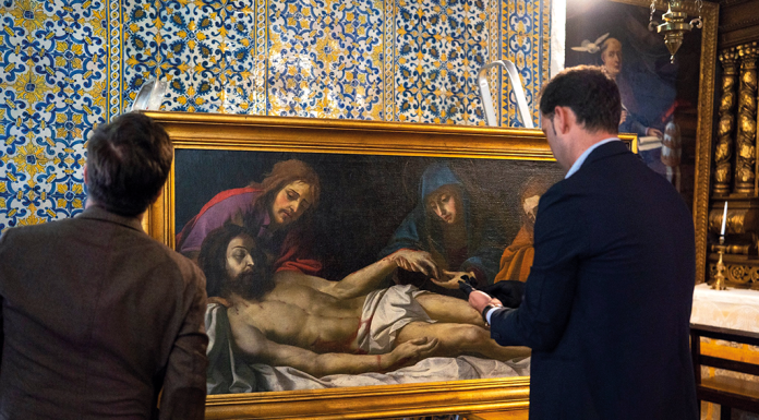 Obra restaurada de Josefa de volta a ermida em A-da-Gorda