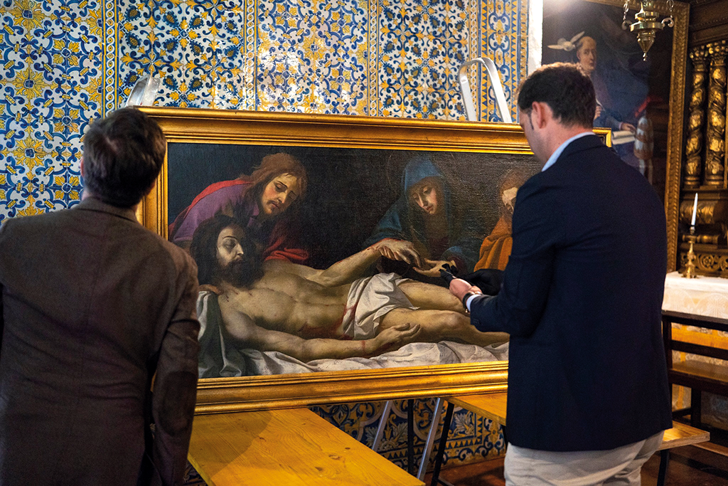 Obra restaurada de Josefa de volta a ermida em A-da-Gorda