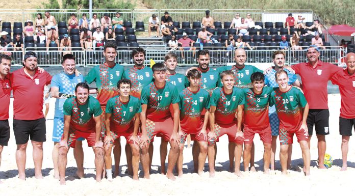 Futebol de Praia: Alvorninha está a um passo do título distrital