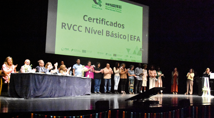 Perto de 300 adultos validaram as suas competências