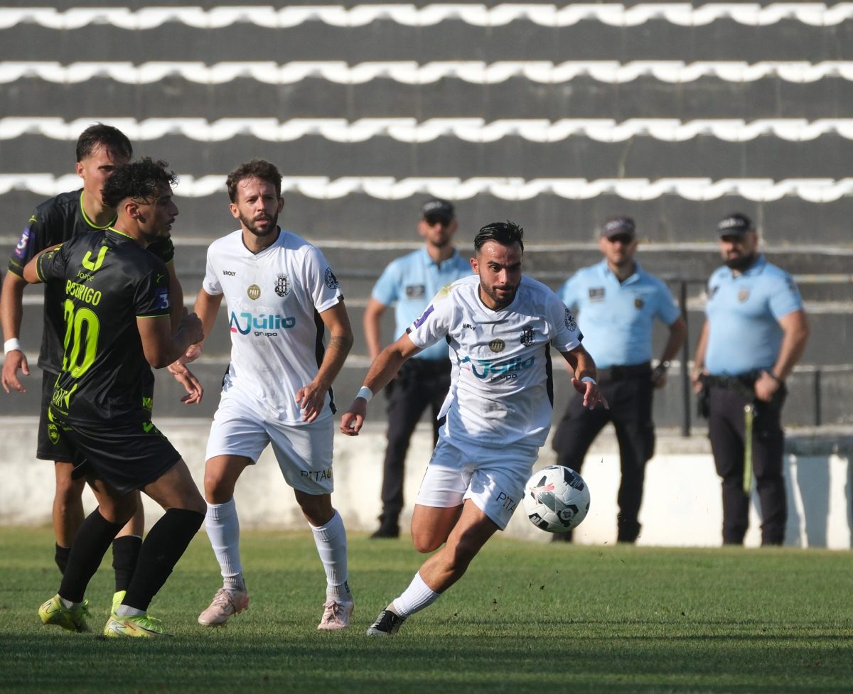 Caldas estreia-se na Liga 3 com reviravolta diante do Sp. Covilhã