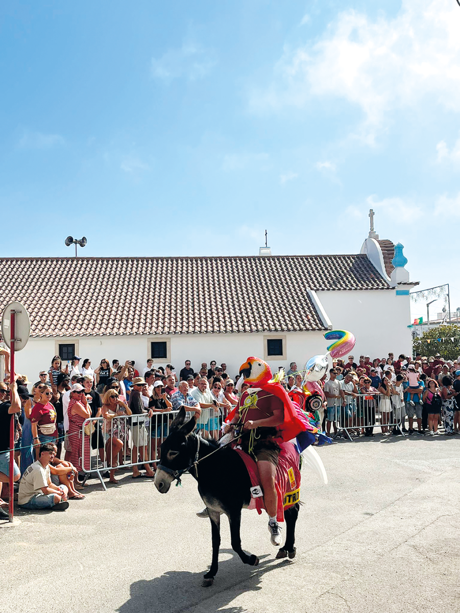 Ferrel mantém viva a corrida  de burros
